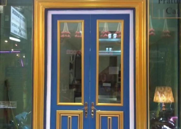 Pensión Pratunam Casa